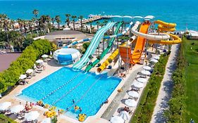 Bellis Deluxe Hotel & Heated For Winter Aqua Park